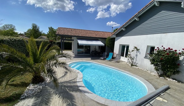 Villa Tosse Piscine Chauffée Pour 12 Personnes