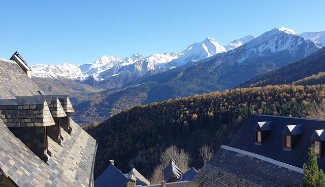 Villa 'Toulal'ô' with Mountain View, Private Garden and Wi-Fi