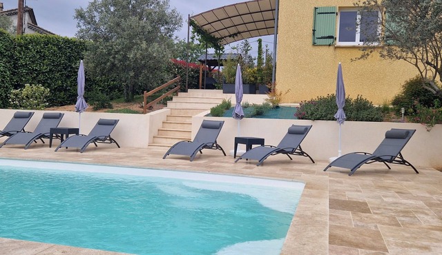 Villa Tout Confort L'orchidée Avec Piscine Chauffée