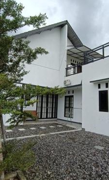 Villa Trojayan