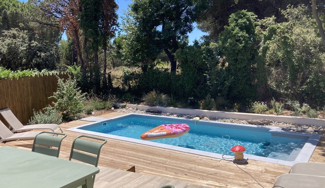 Villa tt comfort exceptional view pinewood clim swimming pool near beach/montpellier