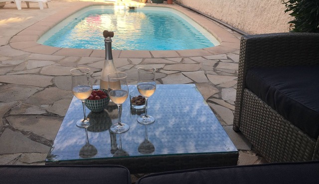 Villa turtle 4 people private swimming pool in peace