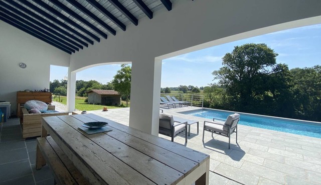 Villa Urt, 3 bedrooms, 8 persons