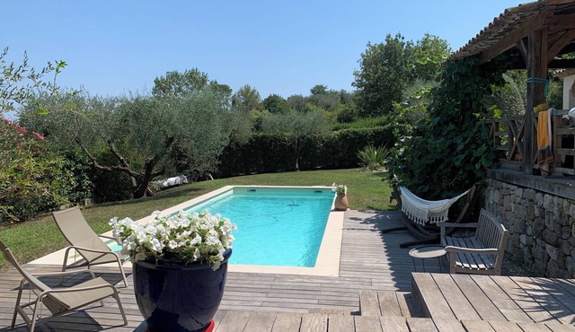 VILLA VALBONNE with swimming pool (3 bedrooms)