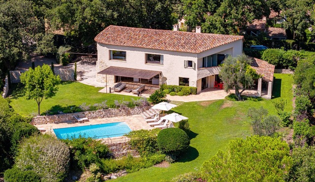 VILLA VALERIA, refined elegance & Private Pool