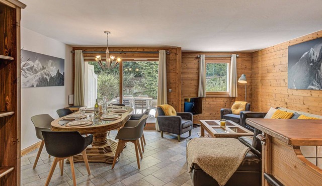 Villa Vallet 1, Alpes Travel, Chamonix Old Town, Sleeps 6.