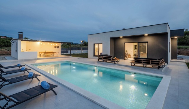 Villa Vedro nebo XL heated pool