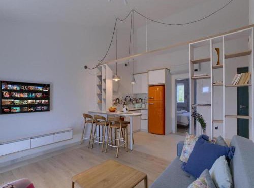 Villa Vera -Three Bedroom Villa with Swimming pool