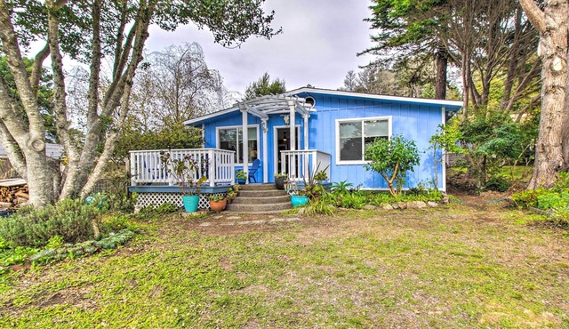 ‘Villa Verona’ Beach Retreat w/Outdoor Space