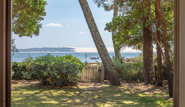 Villa VICTORIA - Première Ligne