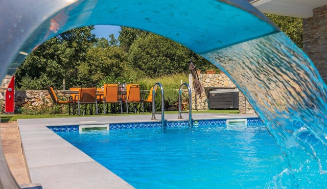 Villa "Villa Monte" with private pool