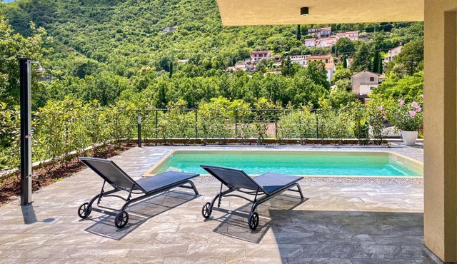 Villa Villa Perla di Draga by Interhome