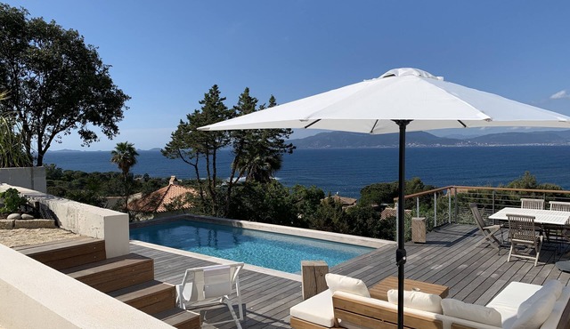 Villa, vue Exceptionnelle à 5 Minutes à Pied de la Plage de Portigliolo