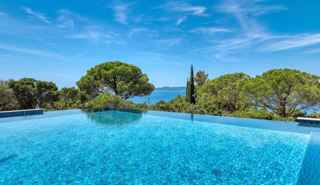 VILLA VUE MER DOMAINE CAP NEGRE