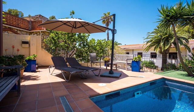 Villa Vuelta , spacious house with private pool