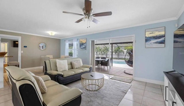 Villa W pool in Clearwater | Sleeps 7, Great Location