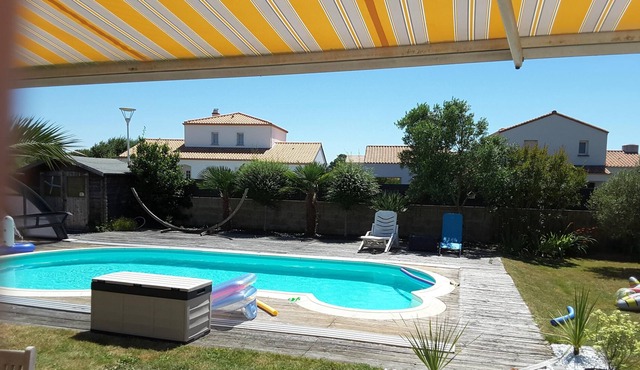 Villa with indoor pool near sea