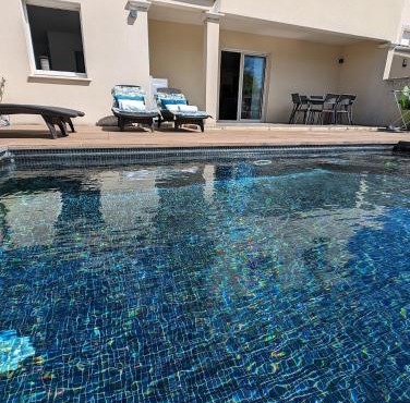 Villa with air-conditioned pool, 15 minutes from beaches and Montpellier