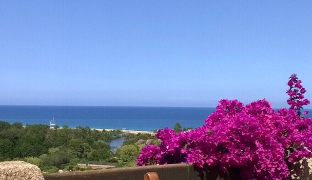 VILLA WITH BEAUTIFUL VIEW ON THE SEA AND ON THE MOUNTAINS