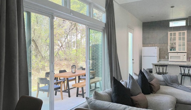 Villa with easy access to Lake Travis