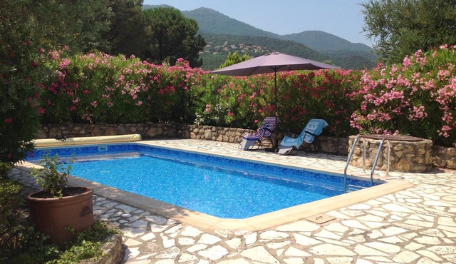 Villa with pool - secluded garden - amazing views - walking distance of village!