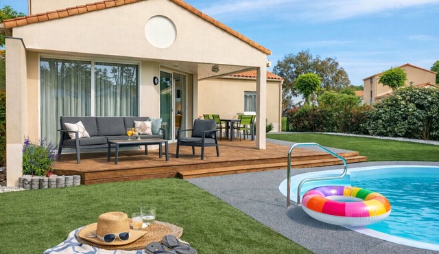Villa with pool - near the sea - La Pironnière - 8 people