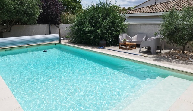 Villa with swimming pool. 15 min from the beaches and 25 min from the mountains