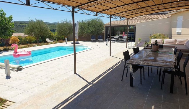 Villa with heated pool (Cèze Valley)