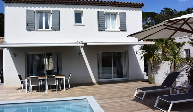 Villa with Heated Pool in Le Plan de la Tour