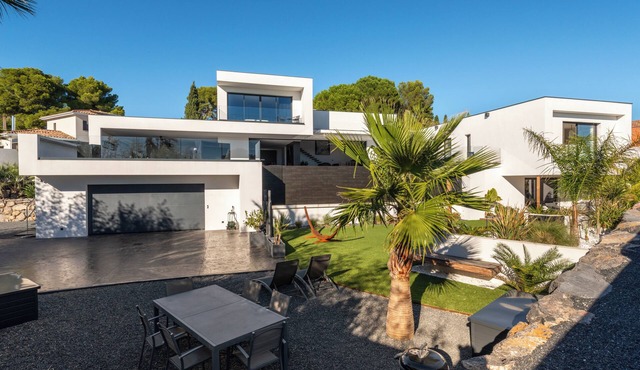 Villa with heated pool, sauna, jacuzzi & cinema - Béziers/Cap d'agde