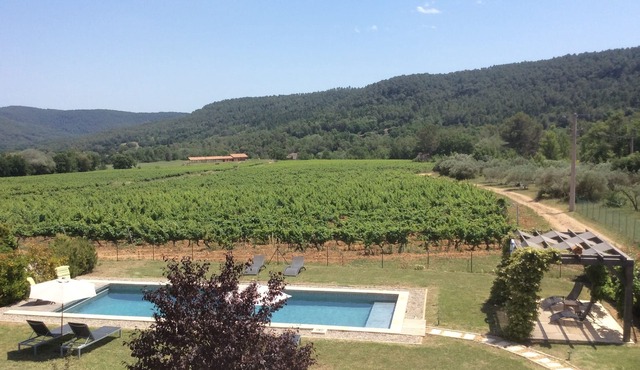 Villa with heated pool and stunning views in Salernes, Provence near Cotignac
