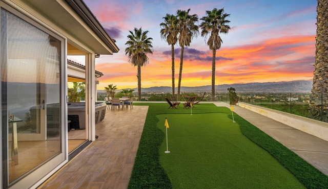 Villa with Incredible views!