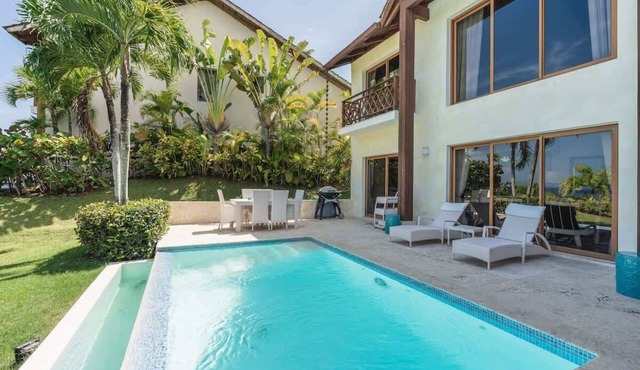 Villa with Majestic Views + Breakfast included B5