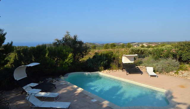 Villa with panoramic view, not overlooked