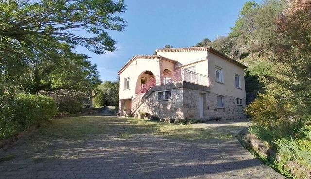 Villa with panoramic views