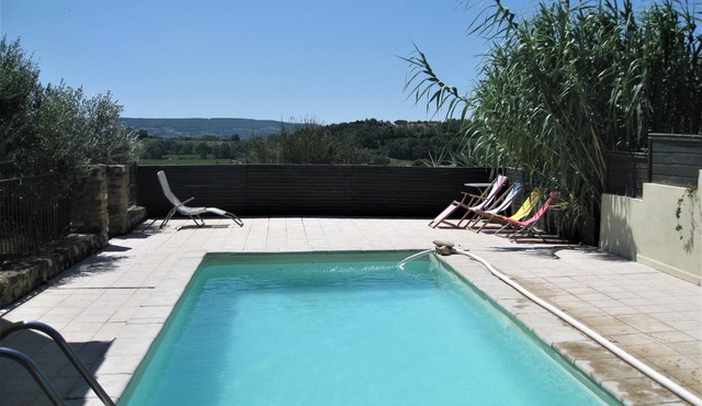 Villa with panoramic view and swimming pool located in Visan Provence PROMO SEMAINE