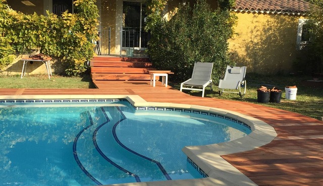 villa with pool at Pont du Gard for 6 people