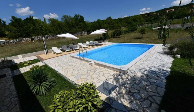 Villa with pool and barbecue terrace