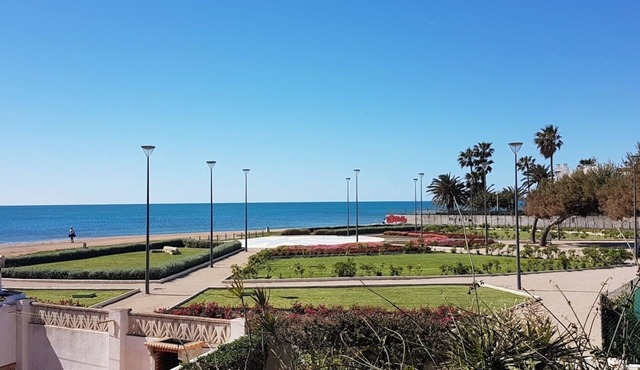 Villa with pool at the seaside Benicarlo Peniscola