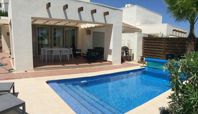 Villa with pool near the sea and the prettiest golf courses in Spain