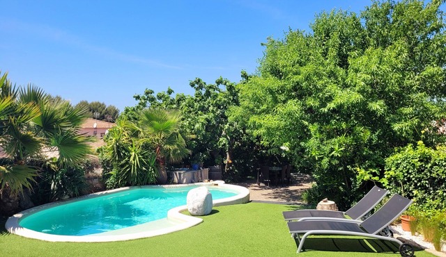 Villa with pool & garden near Montpellier