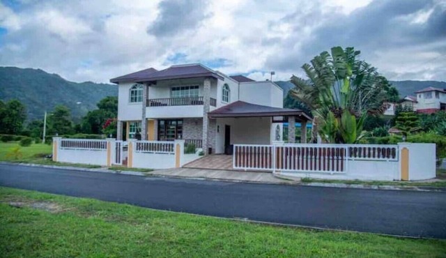 Villa With Pool Jarabacoa