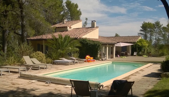 Villa with Pool, Privacy and Magnificent View