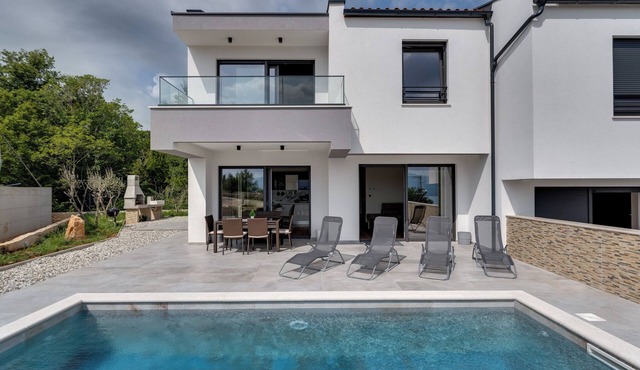 Villa with pool, sea view, sandy beaches - TRAVELER Reiseburo Krk - ID 2398