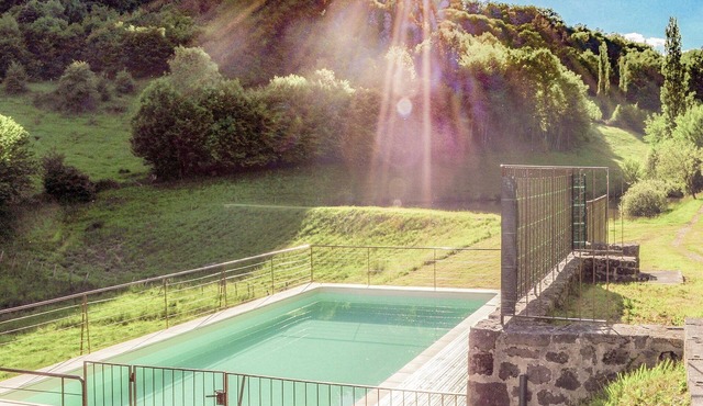 Villa with Pool & Views in Sérilhac