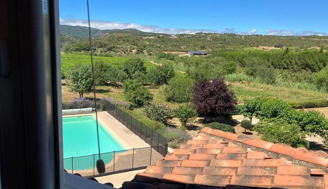 Villa with private pool and jacuzzi