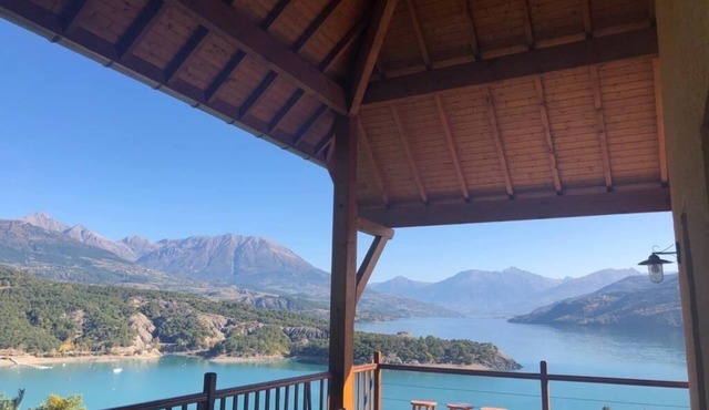 Villa with private beach access