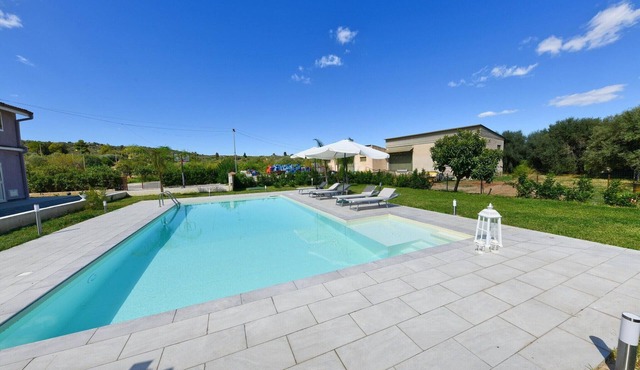 Villa with private pool in Floridia (SR)