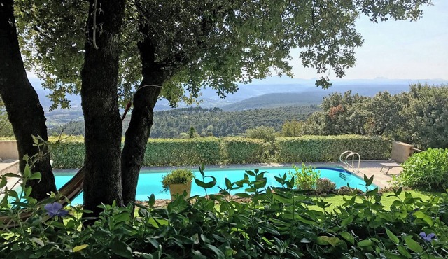 Villa with private pool in Tourtour