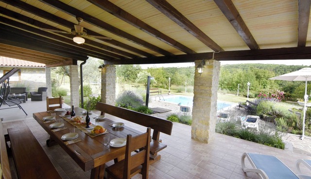Villa with private pool and garden retreat